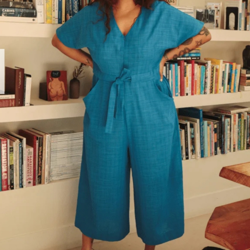 Oddbird Co. NWT *NEW* Divane Jumpsuit Large Spring Blue Color